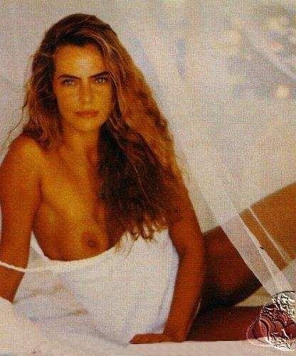 Bruna Lombardi pelada na playboy – Março de 1991