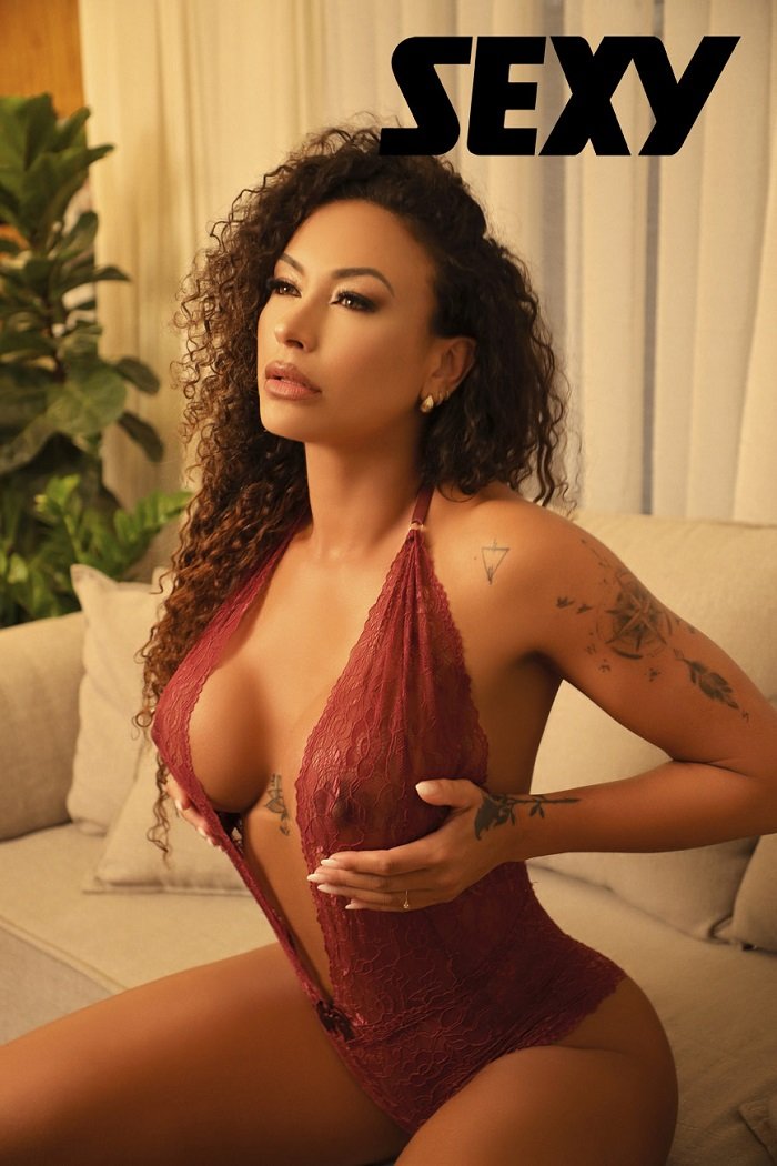 Patricia de Paula nua