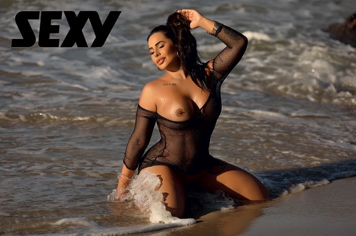 Juju Alves nua na Sexy