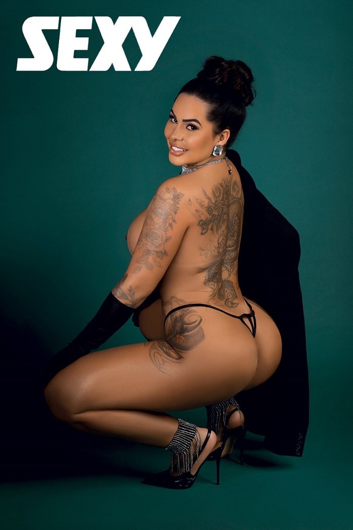 Juju Alves nua na Sexy